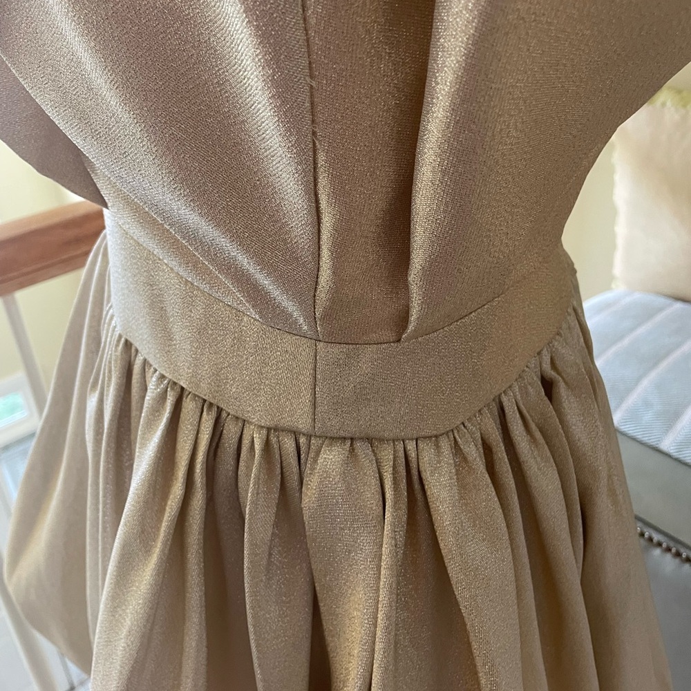 Luxxel Champagne Shimmer Bubble Dress NWT - Picture 10 of 15